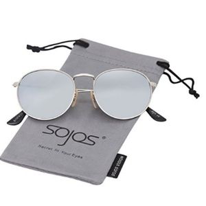 silver mirrored sunglasses